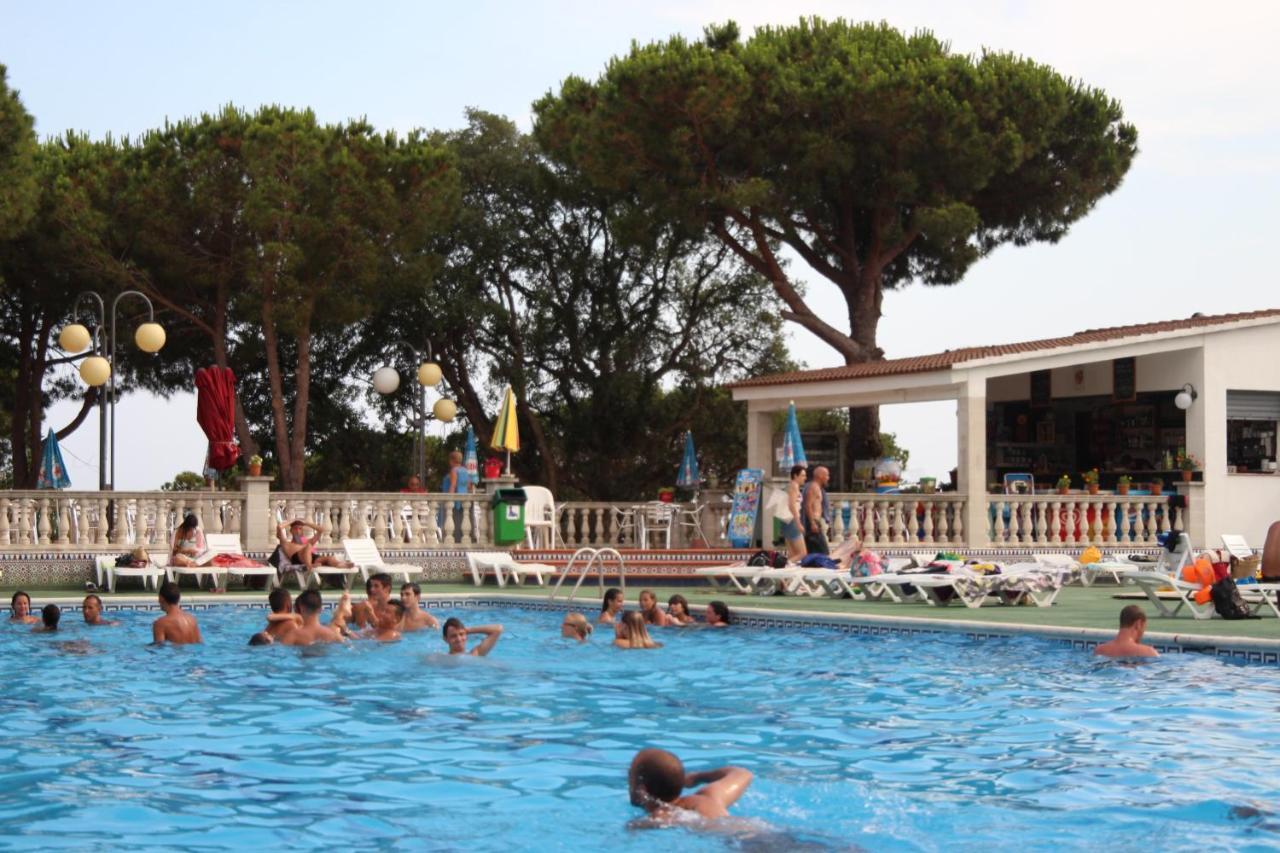 Camping Roca Grossa Calella Eksteriør billede