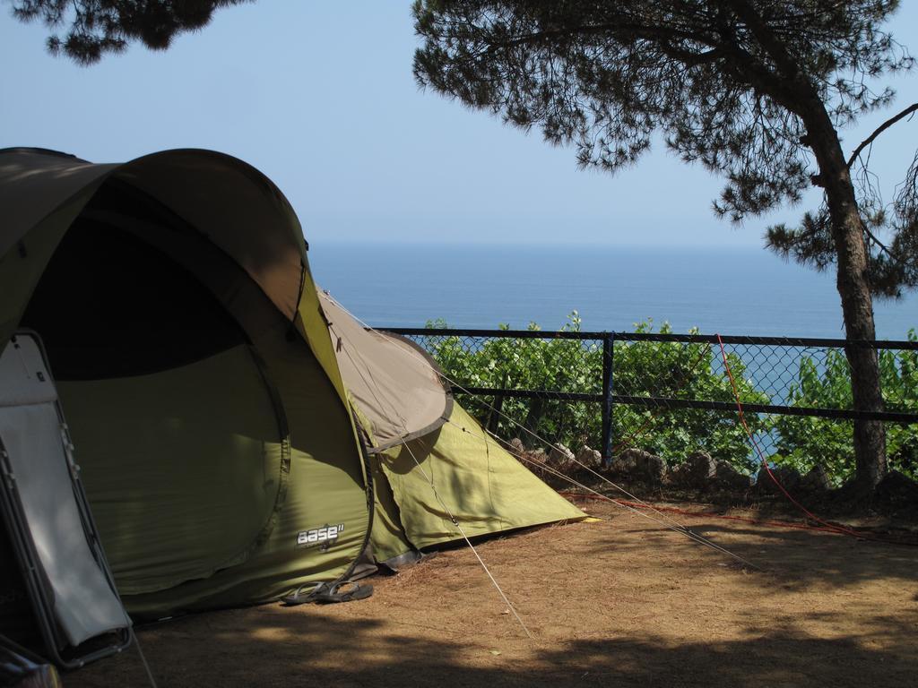 Camping Roca Grossa Calella Eksteriør billede