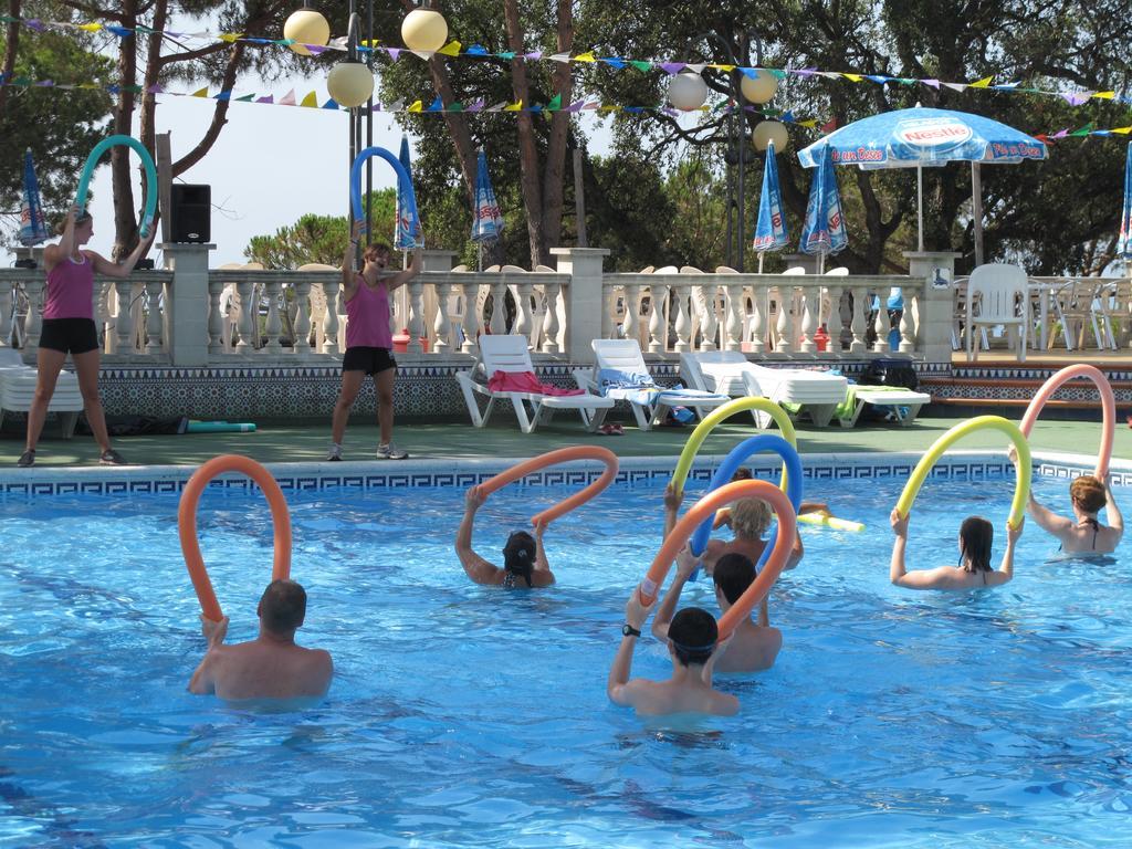 Camping Roca Grossa Calella Eksteriør billede
