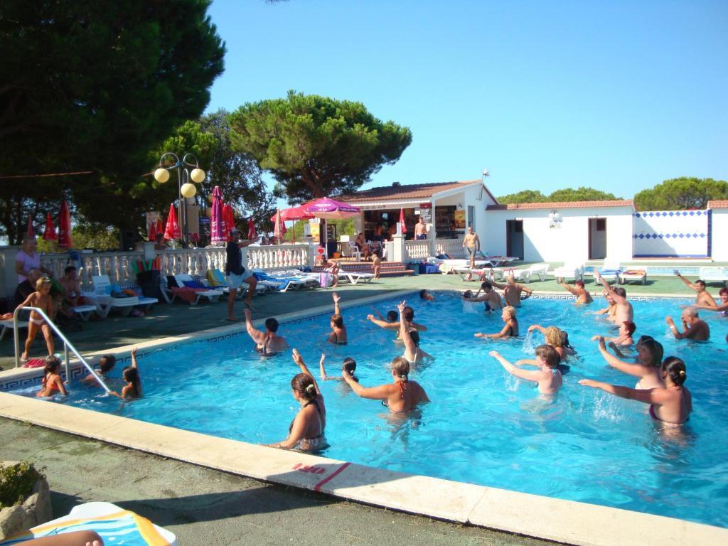 Camping Roca Grossa Calella Eksteriør billede