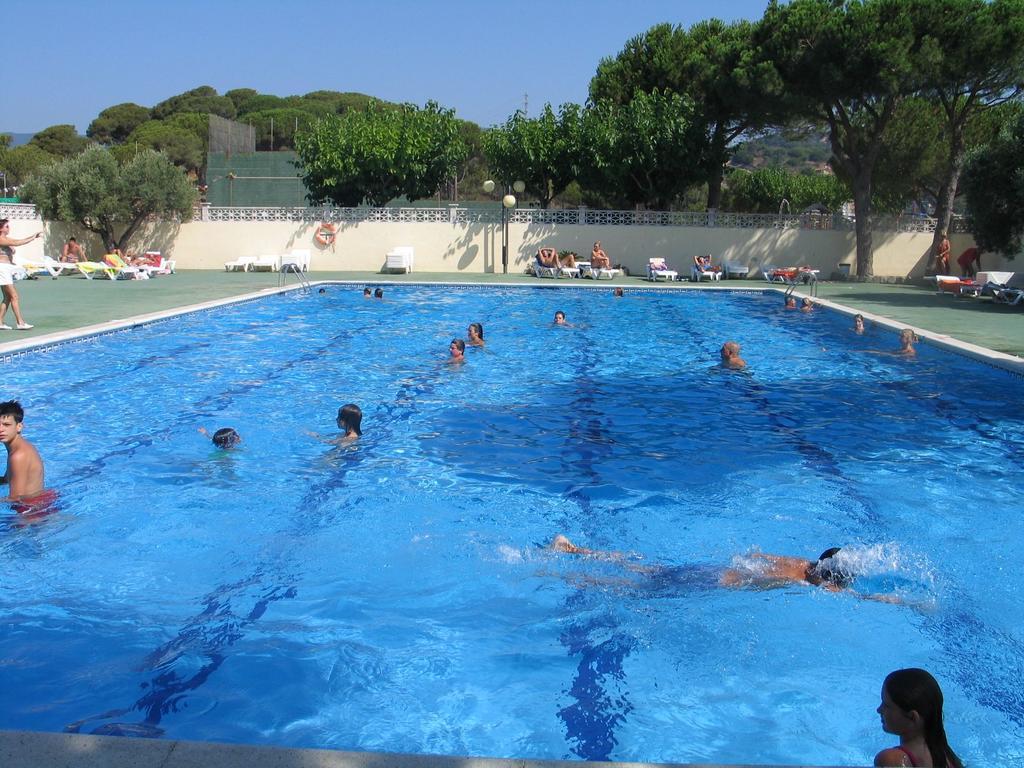 Camping Roca Grossa Calella Eksteriør billede