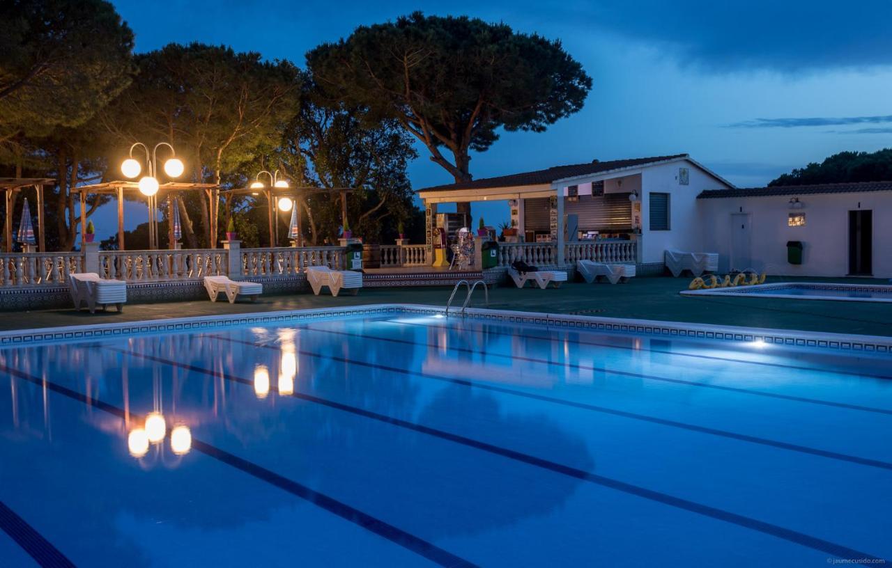 Camping Roca Grossa Calella Eksteriør billede